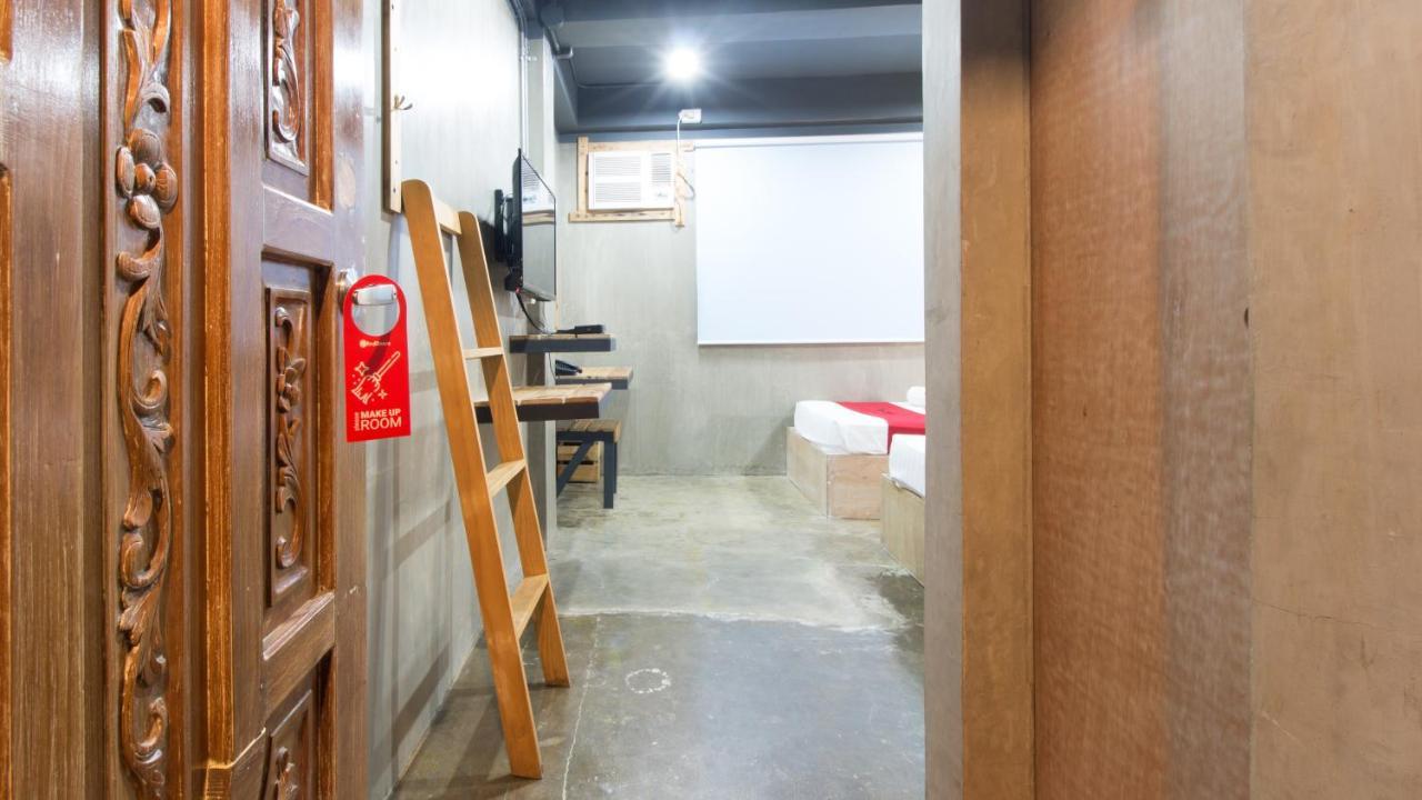 Reddoorz Plus @ Taft North Mandurriao Iloilo City Dış mekan fotoğraf